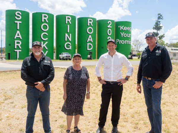 Senator Canavan with Michelle Landry MP, and members of Start Rockhampton Ring Road in front of silos painted with "Start Rocky Ring Road 2023 "Keep Your Promise""